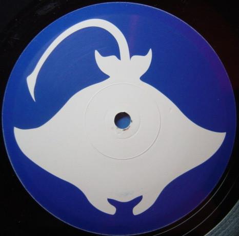 12inch Record MANTA 1000 - Prenom Betty 5612541 Barclay 1999 Europe Dance & Electronica Used
12inch Record MANTA 1000 - Prenom Betty 5612541 Barclay 1999 Europe Dance & Electronica Used