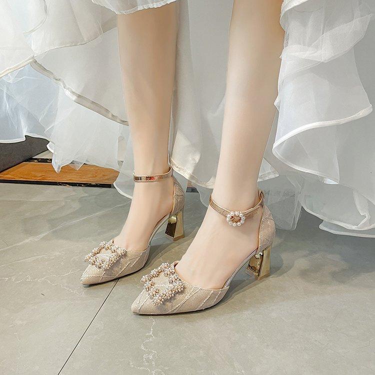 Fairy style beautiful temperament high-heeled sandals French crystal one-word buckle belt fashion high-heeled sandals summer versatile shoes 35
Fairy style beautiful temperament high-heeled sandals French crystal one-word buckle belt fashion high-heeled sandals summer versatile shoes 35
