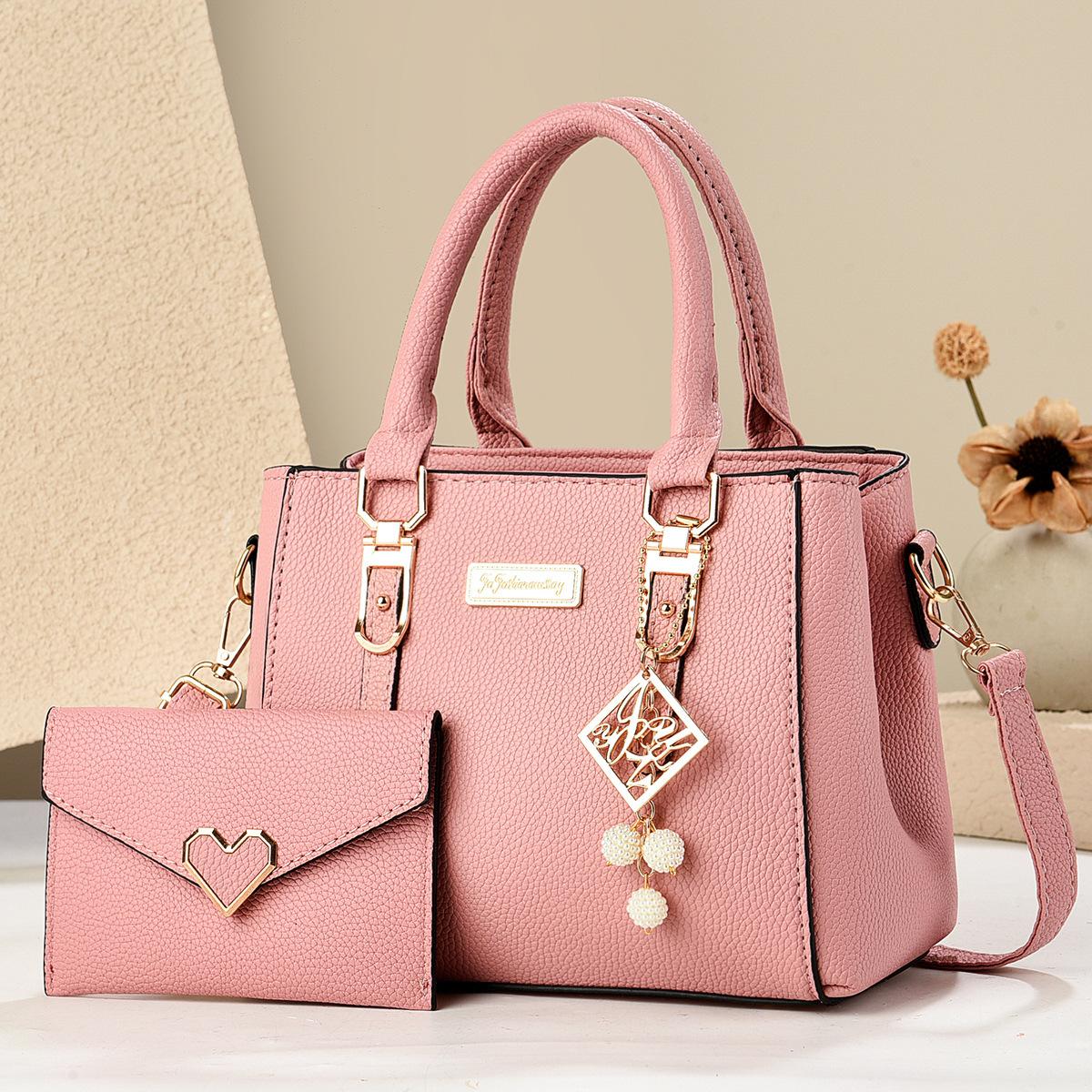Bags Women s Light Commuter Mother and Child Bags Large Capacity Practical One Shoulder Portable Oblique Span Women s Bags рожевий
Bags Women s Light Commuter Mother and Child Bags Large Capacity Practical One Shoulder Portable Oblique Span Women s Bags рожевий