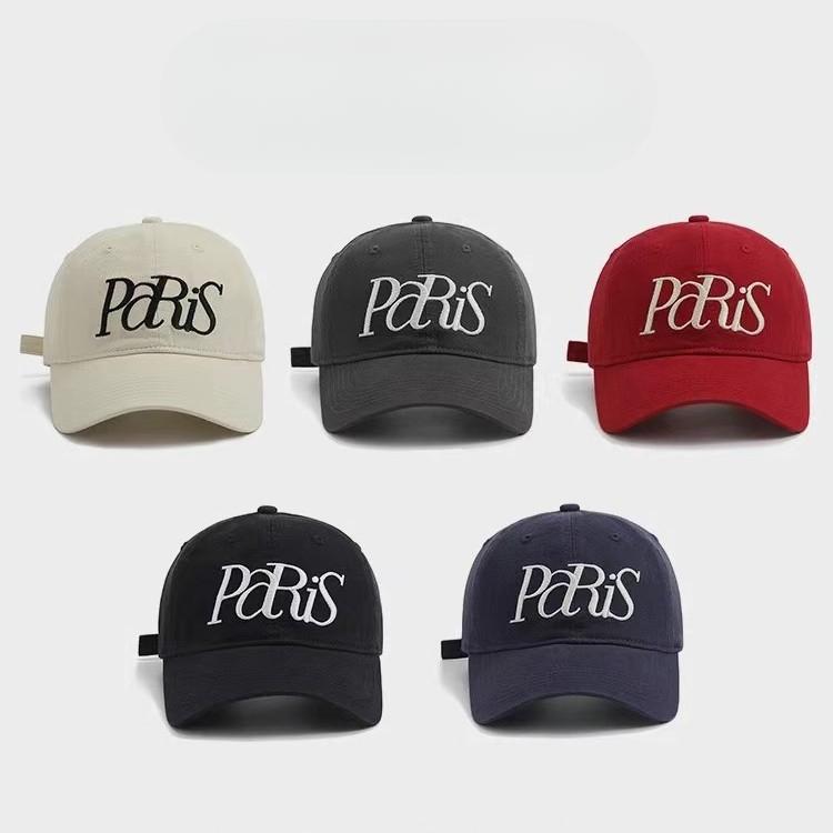 New American Retro Baseball Cap for Women In Summer Big Head and Wide Brim Showing Small Simple Letter Embroidered Baseball Cap Adjustable
New American Retro Baseball Cap for Women In Summer Big Head and Wide Brim Showing Small Simple Letter Embroidered Baseball Cap Adjustable