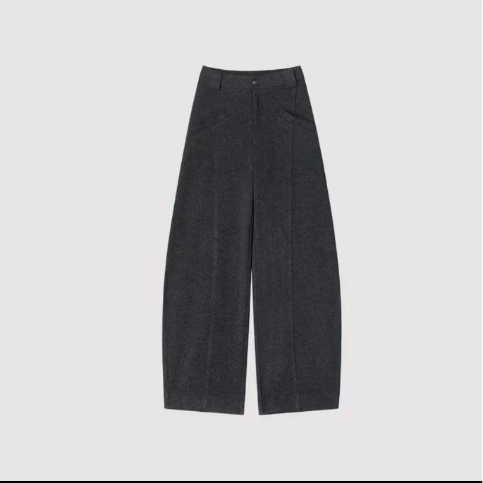 High-Waisted Winter Wool Wide-Leg Pants - Thick, Warm, Soft, Casual Slim-Fit Banana Pants for Women L (57.5-65 kg) чёрный
High-Waisted Winter Wool Wide-Leg Pants - Thick, Warm, Soft, Casual Slim-Fit Banana Pants for Women L (57.5-65 kg) чёрный