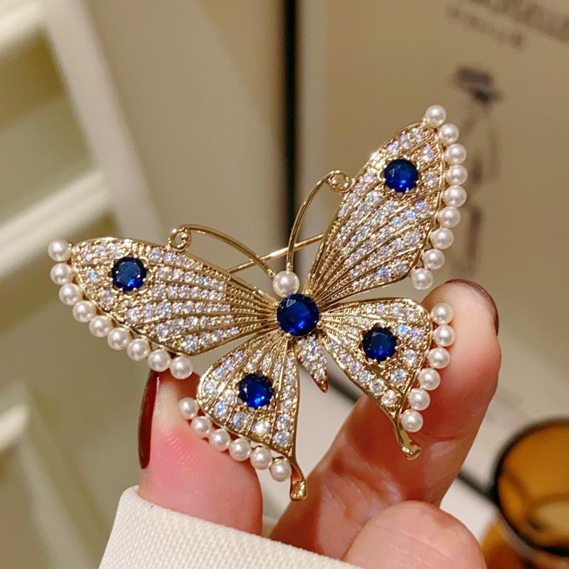 Luxury Pearl Butterfly Brooches For Women Clothing Coat Accessries Gifts
Luxury Pearl Butterfly Brooches For Women Clothing Coat Accessries Gifts