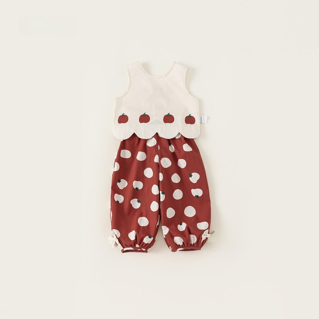 Apple Print Child Summer Cotton Sleeveless Twopiece Set With Prints For Girls Ages 3 To 8 90CM
Apple Print Child Summer Cotton Sleeveless Twopiece Set With Prints For Girls Ages 3 To 8 90CM