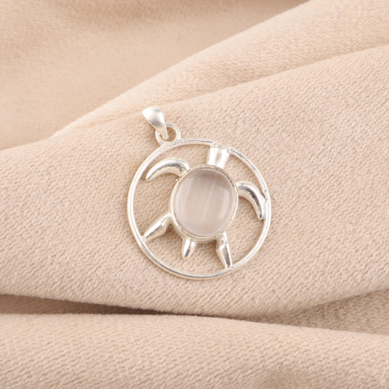 Selenite Gemstone 925 Solid Silver Jewelry Handmade Pendant Gift For Girlfriend CP-2-46
Selenite Gemstone 925 Solid Silver Jewelry Handmade Pendant Gift For Girlfriend CP-2-46