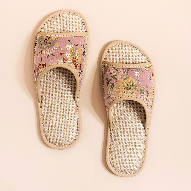 Women s Embroidery Open Toe Indoor Slippers Embroidered Floral Satin Upper Linen Bottom Slides Summer Beach Flat Slides Slip on Dress Shoes for Women 36-37 розовый
Women s Embroidery Open Toe Indoor Slippers Embroidered Floral Satin Upper Linen Bottom Slides Summer Beach Flat Slides Slip on Dress Shoes for Women 36-37 розовый