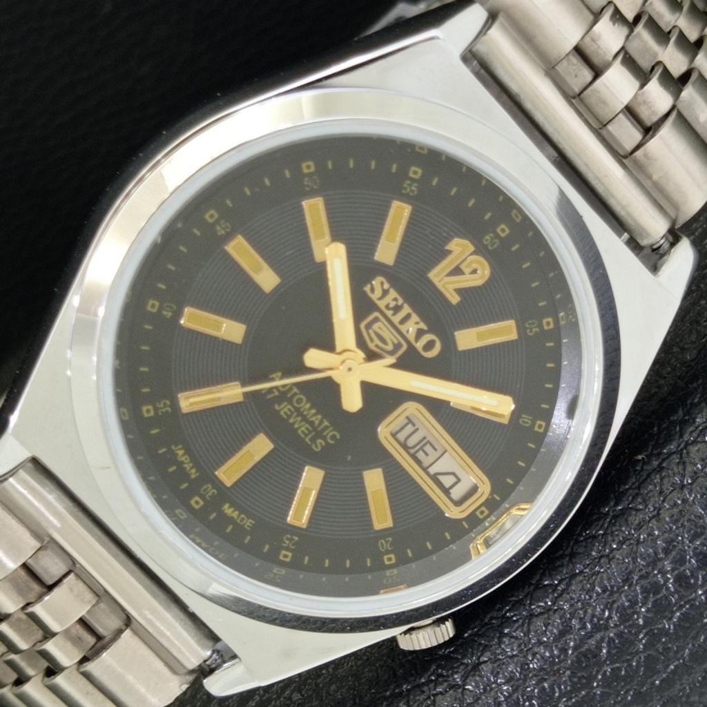 MENS VINTAGE REFURBISHED SEIKO 5 AUTOMATIC JAPAN BLACK DIAL WATCH a500175-2 R151a-a500175
MENS VINTAGE REFURBISHED SEIKO 5 AUTOMATIC JAPAN BLACK DIAL WATCH a500175-2 R151a-a500175