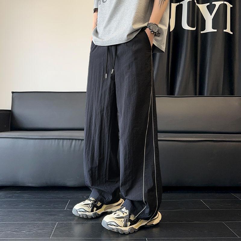 Unisex Summer Thin American - Style Casual Pants - Loose Straight - Leg Trendy Wide - Leg Trousers Versatile Sporty Casual Long Pants S чорний
Unisex Summer Thin American - Style Casual Pants - Loose Straight - Leg Trendy Wide - Leg Trousers Versatile Sporty Casual Long Pants S чорний