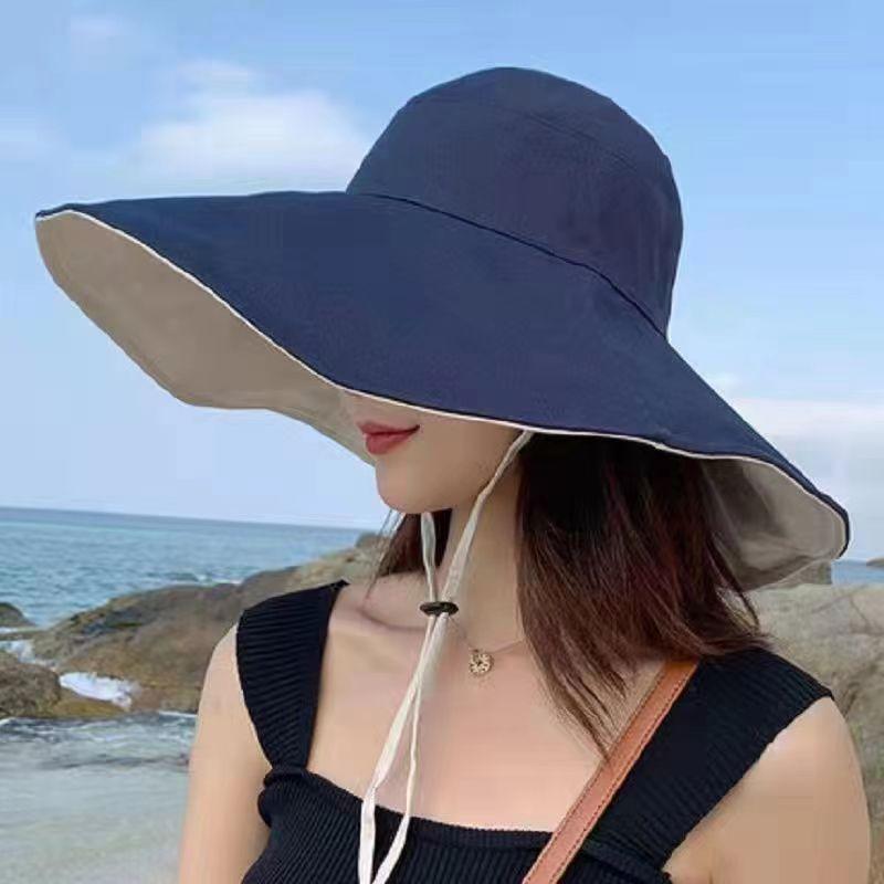 1Pc Doublesided Largebrim Hat Perfect for Summer Beach Style Outdoor Commuting Vacation Sun Protection Fashionable and Versatile темно-синього кольору
1Pc Doublesided Largebrim Hat Perfect for Summer Beach Style Outdoor Commuting Vacation Sun Protection Fashionable and Versatile темно-синього кольору