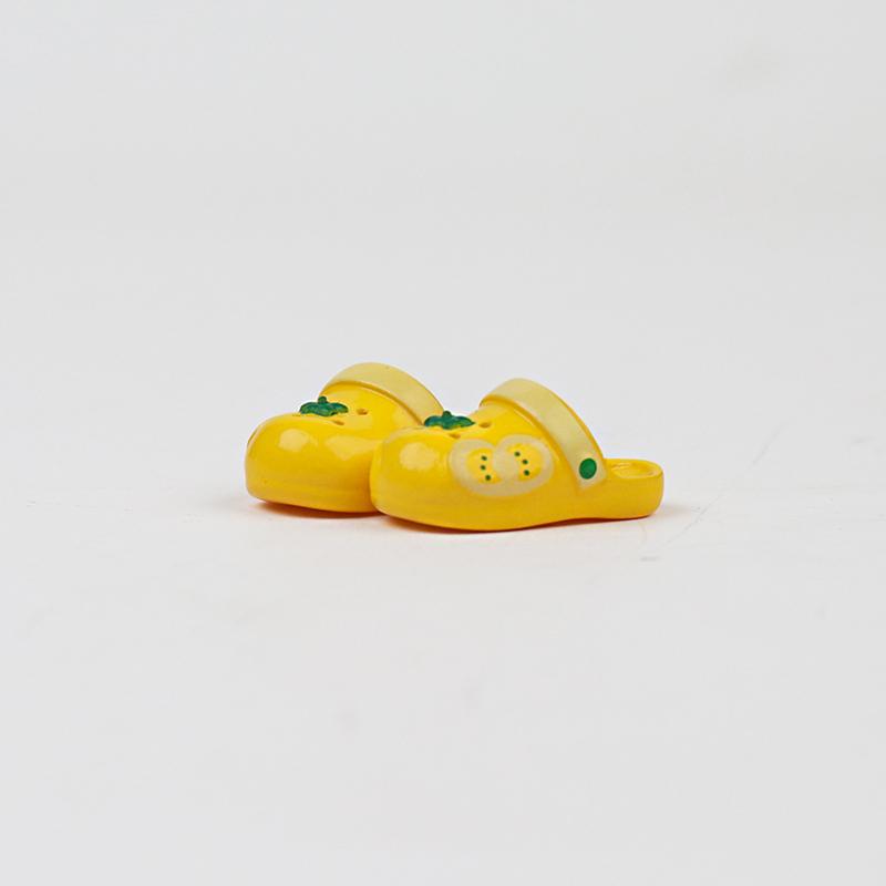1 Pair of OB11 Doll Tomato Slippers Cute OB11 Accessories 1/12 Bjd Doll Shoes Decoration Detachable Doll PVC Material OB11
1 Pair of OB11 Doll Tomato Slippers Cute OB11 Accessories 1/12 Bjd Doll Shoes Decoration Detachable Doll PVC Material OB11
