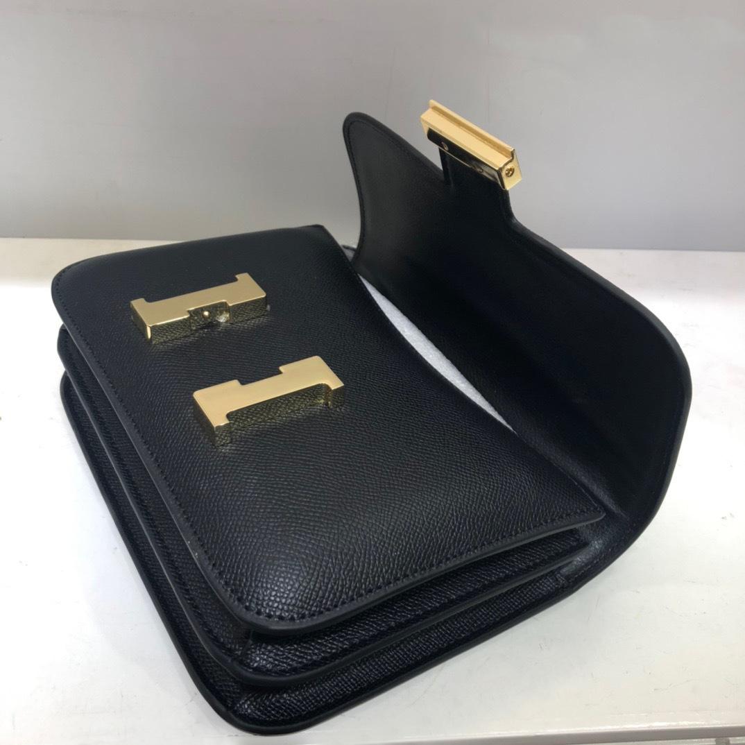 Ручна робота, маленька квадратна сумка, шкіряна пряжка з візерунком долоні, сумка Kangkang, натуральна коров яча шкіра, повсякденна мода, універсальна сумка на одне плече, через плече, для стюардеси 23x7x17cm
Ручна робота, маленька квадратна сумка, шкіряна пряжка з візерунком долоні, сумка Kangkang, натуральна коров яча шкіра, повсякденна мода, універсальна сумка на одне плече, через плече, для стюардеси 23x7x17cm