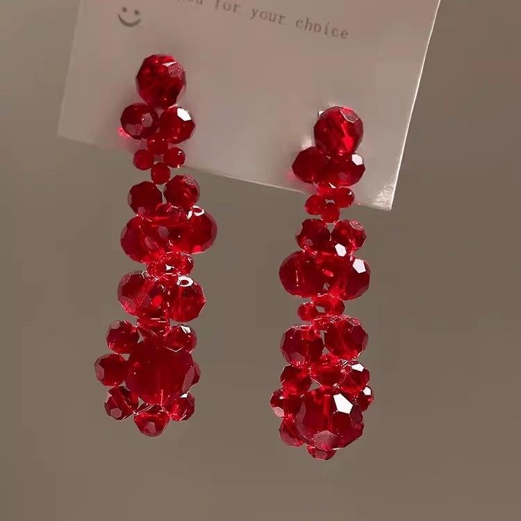 Silver needle glass flower fringed stud earrings female Korean version exquisite versatile temperament earrings light luxury high-end earrings
Silver needle glass flower fringed stud earrings female Korean version exquisite versatile temperament earrings light luxury high-end earrings