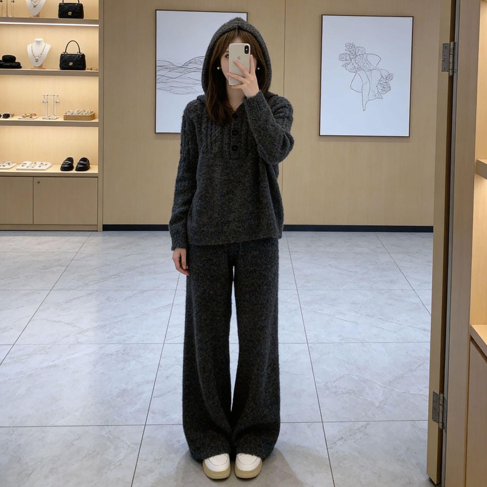 Korean Gray Knit Hooded Sweater & Wide-Leg Pants Two-Piece Set - Stylish Winter Outfit S
Korean Gray Knit Hooded Sweater & Wide-Leg Pants Two-Piece Set - Stylish Winter Outfit S