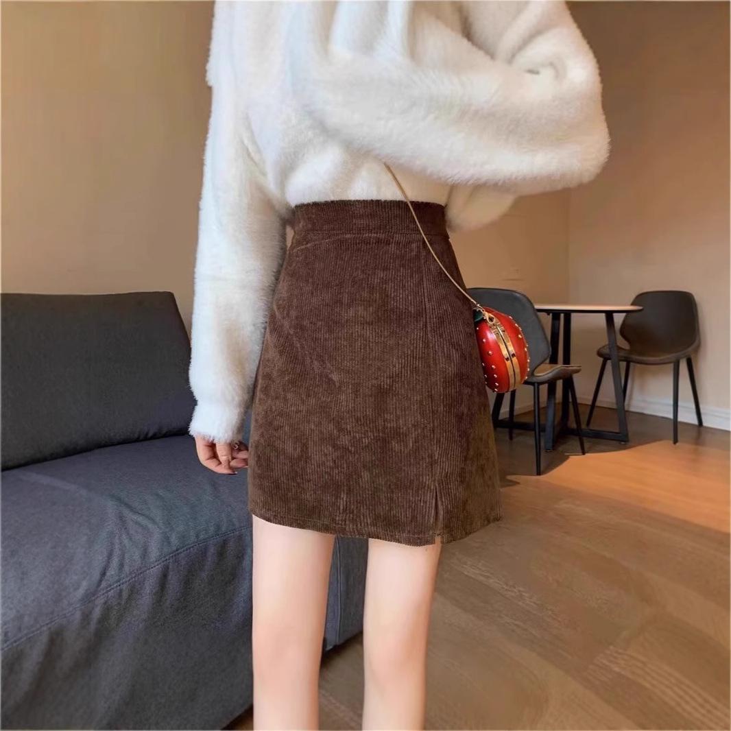 Women s High Waist Corduroy A-Line Skirt with Slit - Slimming, Anti-Exposure, Autumn/Winter 2024 Collection. L
Women s High Waist Corduroy A-Line Skirt with Slit - Slimming, Anti-Exposure, Autumn/Winter 2024 Collection. L