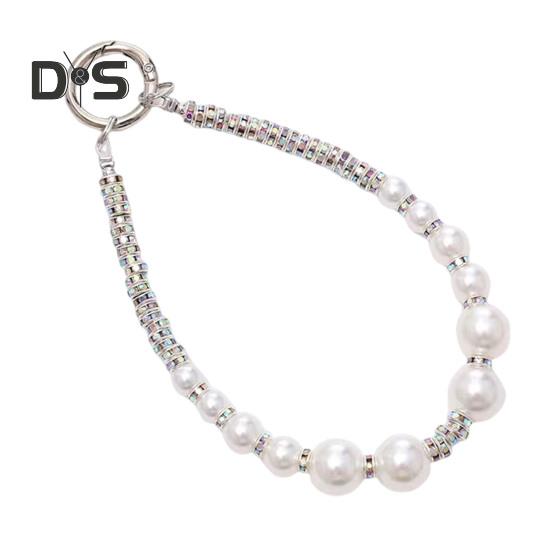 Ремешок для мобильного телефона с бусинами, искусственным жемчугом, подвеской, защищающей от кражи, модный браслет для телефона со стразами A
Ремешок для мобильного телефона с бусинами, искусственным жемчугом, подвеской, защищающей от кражи, модный браслет для телефона со стразами A