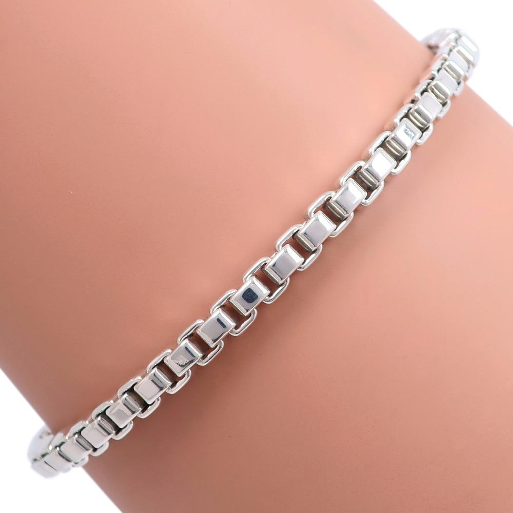 TIFFANY&Co. Venetian Bracelet Silver925 16.0g Women Used
TIFFANY&Co. Venetian Bracelet Silver925 16.0g Women Used