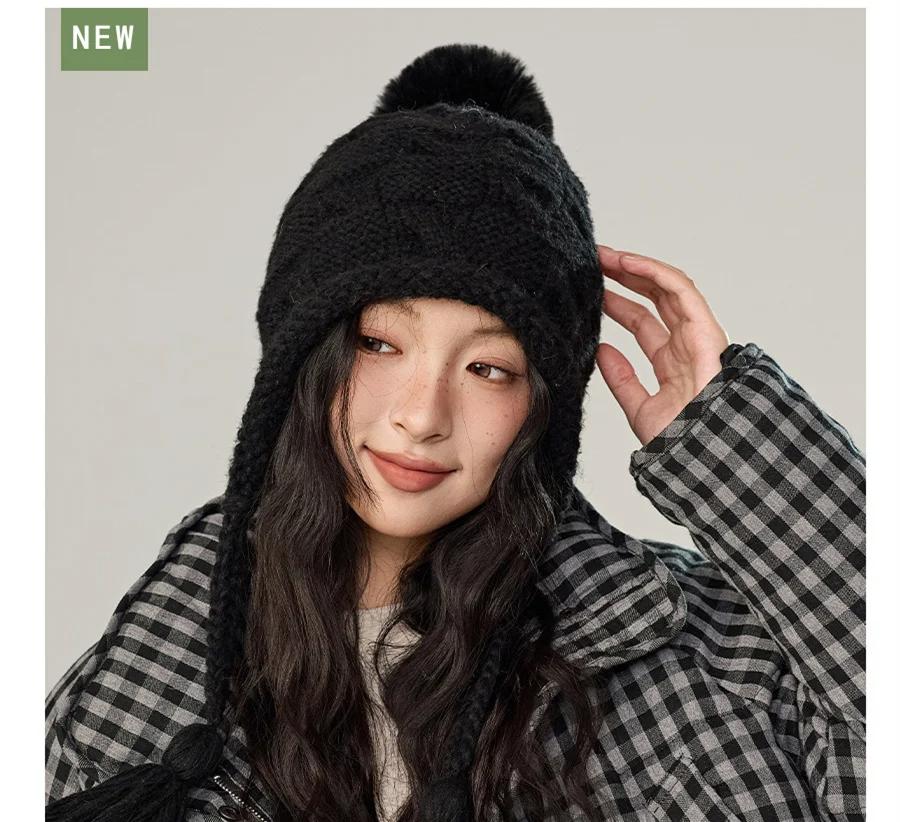 Knitted Hat Women Autumn Winter Solid Hairball Woolen Hat Fashionable Show Face Small Ear Protection Warm Soft 56-58cm Twisted One Size
Knitted Hat Women Autumn Winter Solid Hairball Woolen Hat Fashionable Show Face Small Ear Protection Warm Soft 56-58cm Twisted One Size