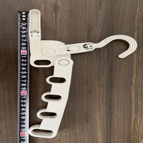 Новая складная сушилка 5 отверстий дорожная портативная для развешивания одежды гостиничная комнатная сушилка крючок для подвешивания одежды отверстие для подвешивания M
Новая складная сушилка 5 отверстий дорожная портативная для развешивания одежды гостиничная комнатная сушилка крючок для подвешивания одежды отверстие для подвешивания M