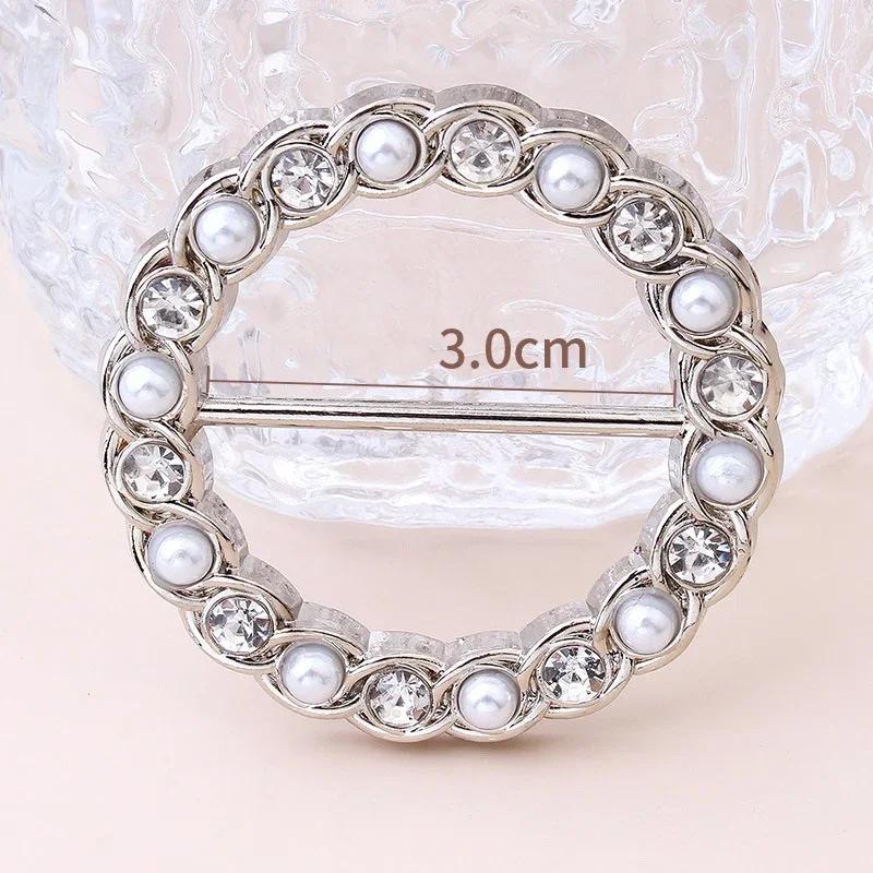 1pcs High-end Shirt T-shirt Silk Scarf Decorative Fixed Buckle Corner Hem Waist Pearl Buckles
1pcs High-end Shirt T-shirt Silk Scarf Decorative Fixed Buckle Corner Hem Waist Pearl Buckles