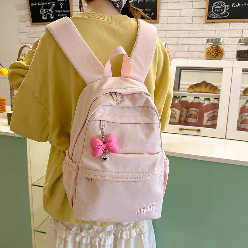 New Korean Style Schoolbags for Primary School Students Junior High School Girls Large Capacity Waterproof Lightweight and Fashionable Backpacks .
New Korean Style Schoolbags for Primary School Students Junior High School Girls Large Capacity Waterproof Lightweight and Fashionable Backpacks .