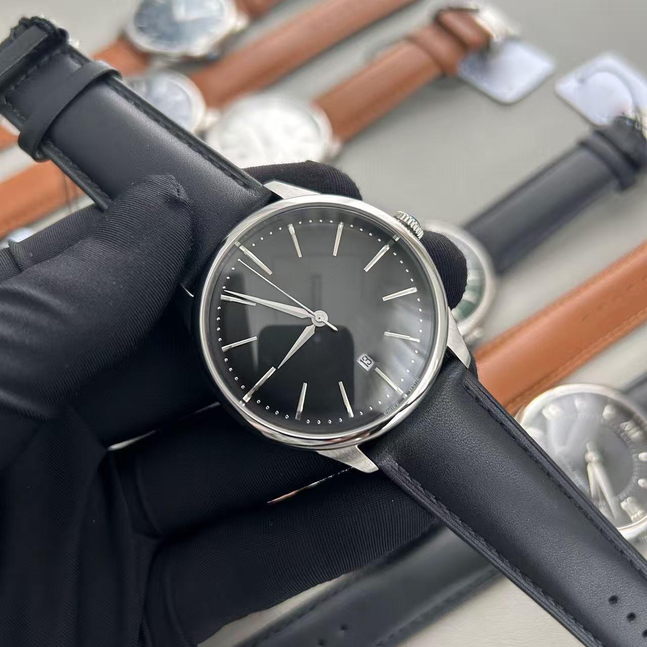 Tianjia T139 40mm Men s Watch: Japanese 8215 Mechanical Movement, Original Shell Case, Leather Strap, Calendar Function. 2813
Tianjia T139 40mm Men s Watch: Japanese 8215 Mechanical Movement, Original Shell Case, Leather Strap, Calendar Function. 2813