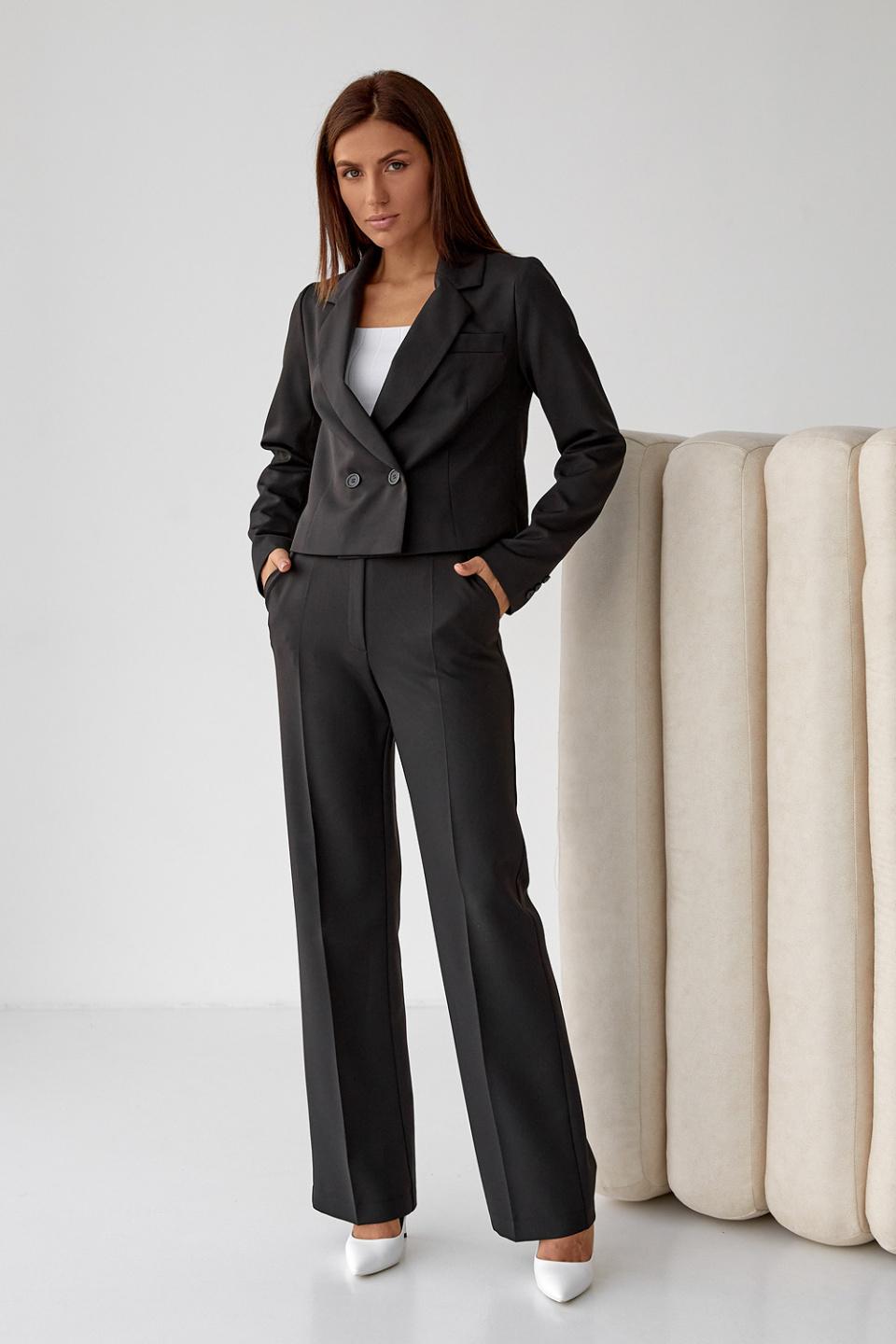 Костюм ARTMON 6733 XS чорний
Костюм ARTMON 6733 XS чорний