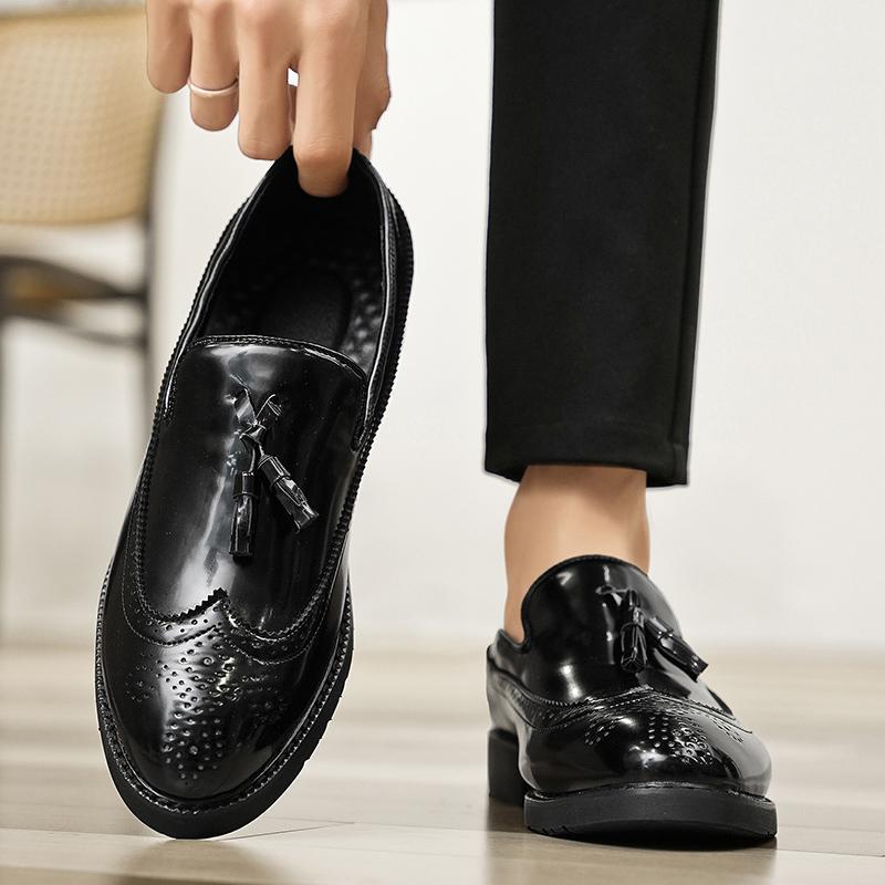 Business Casual Leather Shoes For Men With One Pedal, Fringed Small Leather Shoes, Low-Top Foot Loafers For Men 44
Business Casual Leather Shoes For Men With One Pedal, Fringed Small Leather Shoes, Low-Top Foot Loafers For Men 44
