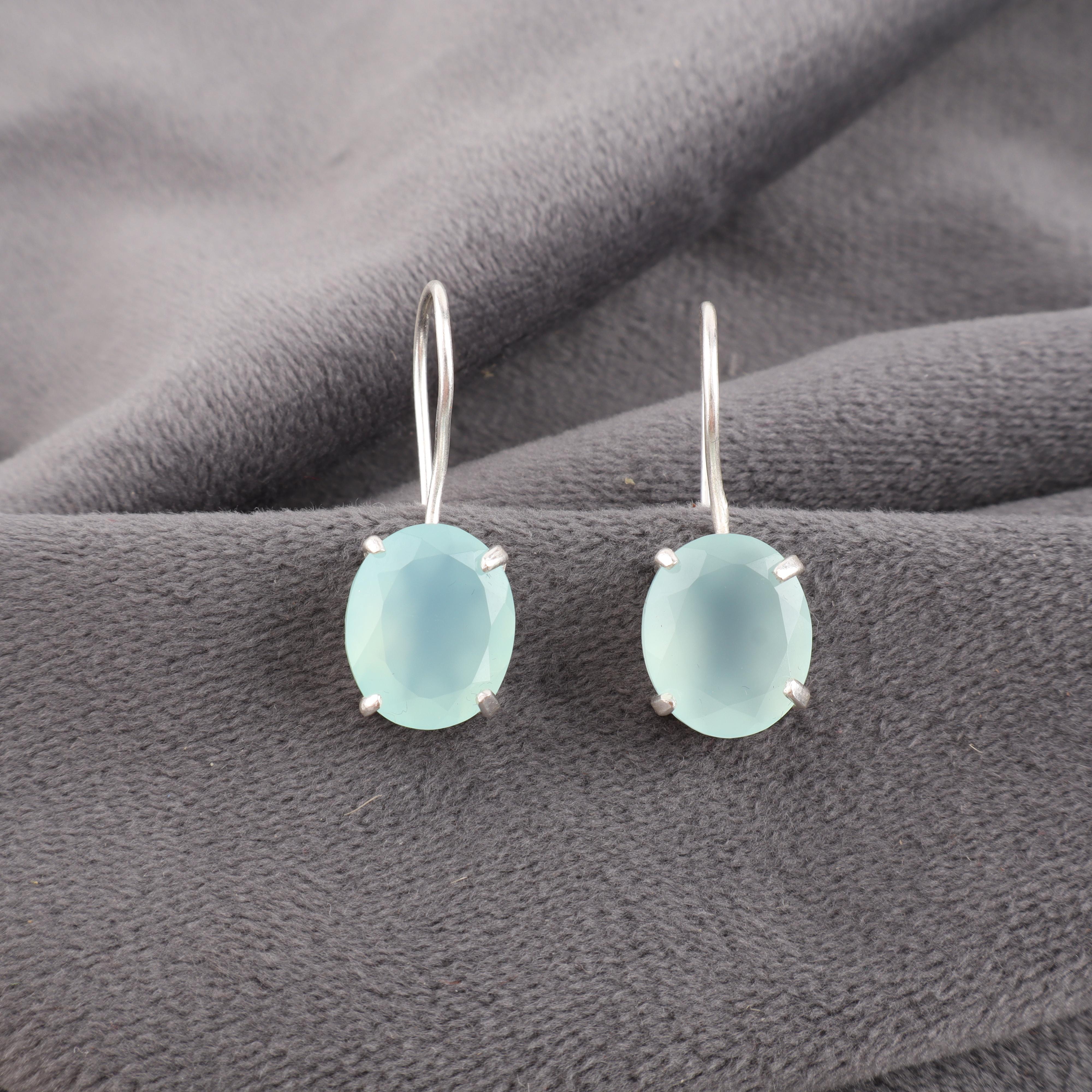 Aqua Chalcedony Earrings, 925 Solid Sterling Silver Jewelry, Gemstone Earrings, Gift For Her Handmade Dainty Jewelry 1.05 inches синій
Aqua Chalcedony Earrings, 925 Solid Sterling Silver Jewelry, Gemstone Earrings, Gift For Her Handmade Dainty Jewelry 1.05 inches синій