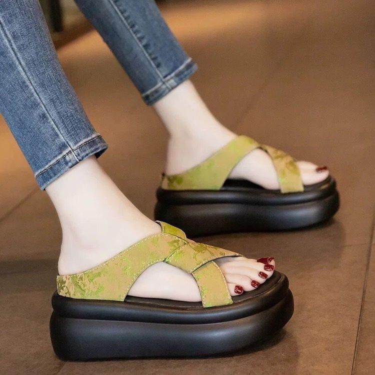 Sandals, Women s Shoes, New Styles, Soft Soled Shoes, Thick Soled Shoes, Slippers 34 зелений
Sandals, Women s Shoes, New Styles, Soft Soled Shoes, Thick Soled Shoes, Slippers 34 зелений