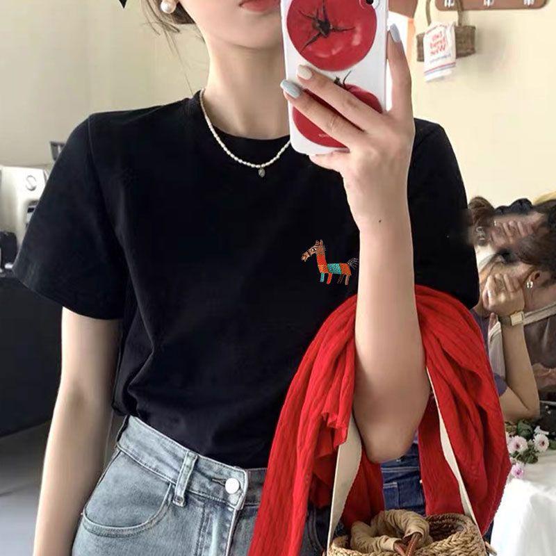 Женская белая хлопковая футболка большого размера свободного кроя с вышивкой, короткий рукав, стиль 2025 M чёрный
Женская белая хлопковая футболка большого размера свободного кроя с вышивкой, короткий рукав, стиль 2025 M чёрный