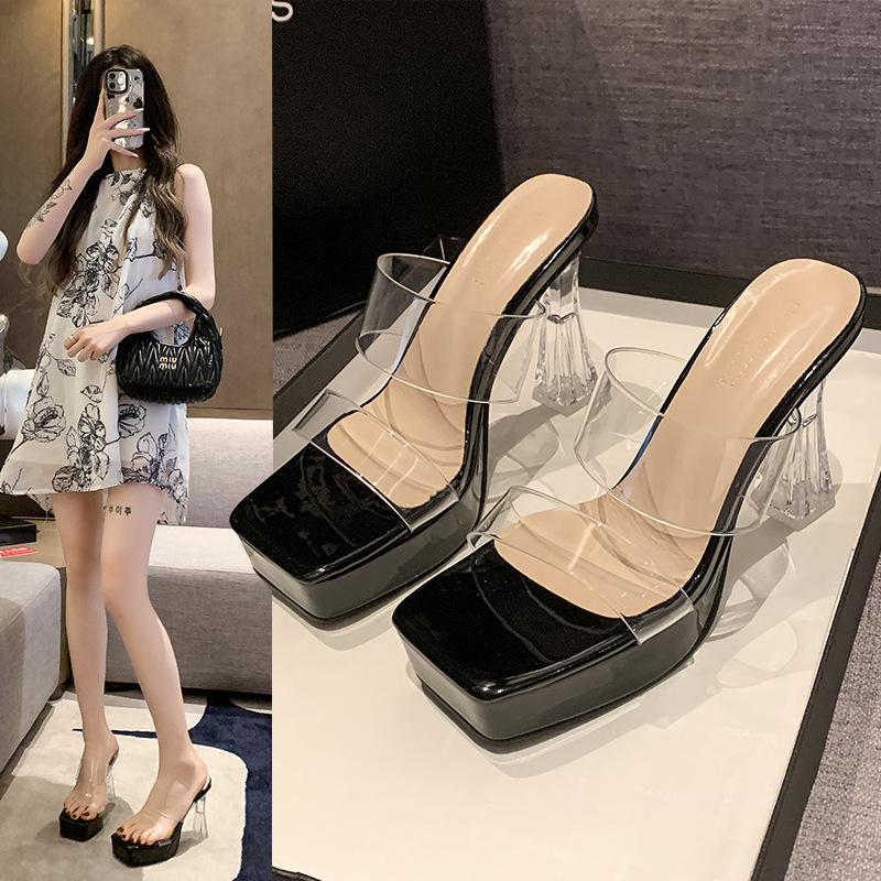 Женские простые босоножки на ремешке, серебристые, женские летние новые 2025, с открытым носком, на хрустальном каблуке, для улицы + тапочки 40 чёрный
Женские простые босоножки на ремешке, серебристые, женские летние новые 2025, с открытым носком, на хрустальном каблуке, для улицы + тапочки 40 чёрный