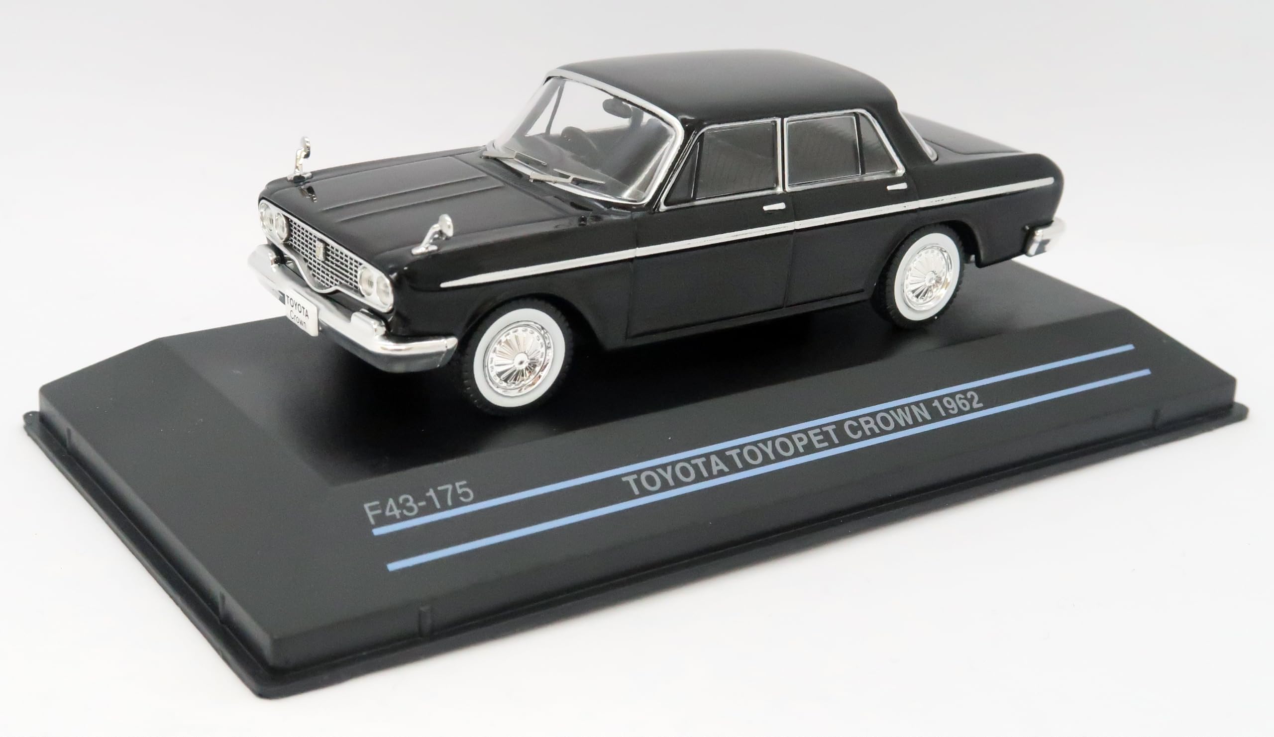 Kokusai Boeki First:43 1/43 Scale Toyota Toyopet Crown 1962 Black Finished Model F43-175
Kokusai Boeki First:43 1/43 Scale Toyota Toyopet Crown 1962 Black Finished Model F43-175