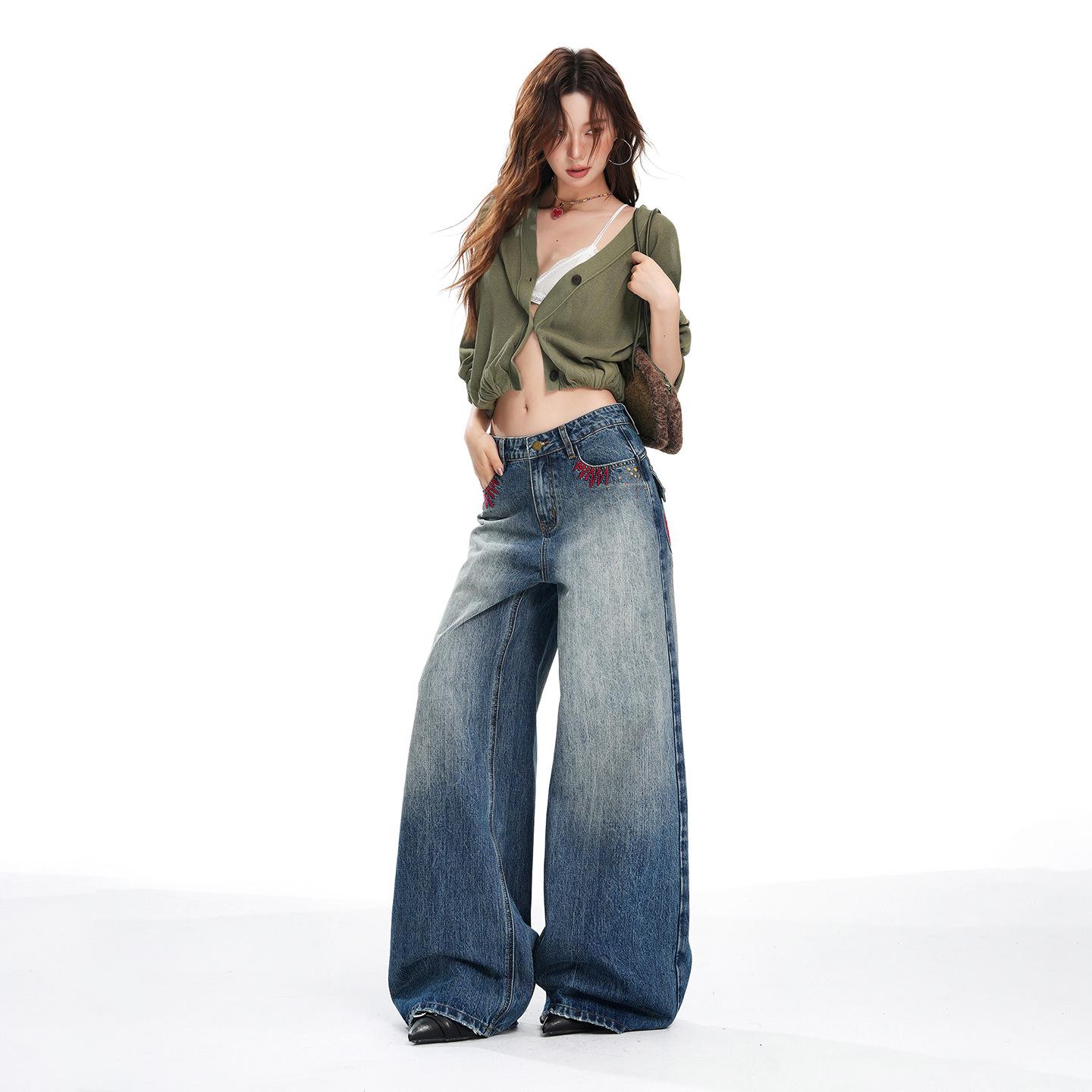 Women s Retro Rhinestone Studded Wide-Leg Jeans, Floor-Length, Washed and Slimming, for Autumn-Winter Collection. XS
Women s Retro Rhinestone Studded Wide-Leg Jeans, Floor-Length, Washed and Slimming, for Autumn-Winter Collection. XS