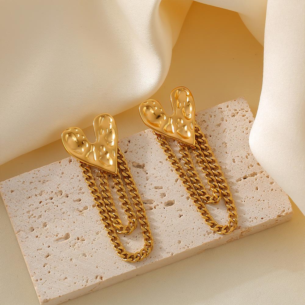 Temperament Karst Heart Stud Earrings Women s Retro Personality Hammer Pattern Love Fringed Chain Stainless Steel Earrings
Temperament Karst Heart Stud Earrings Women s Retro Personality Hammer Pattern Love Fringed Chain Stainless Steel Earrings