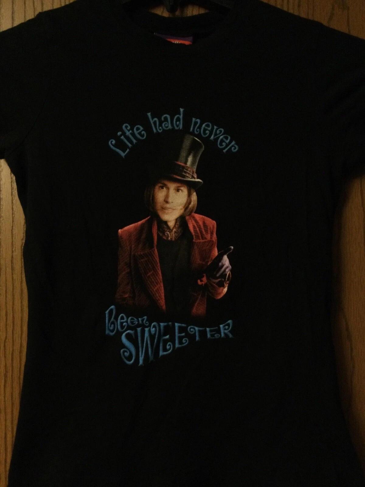 Charlie And The Chocolate Factory - 2005 Film - Black Shirt/Ladies/S/Runs Small 3XL
Charlie And The Chocolate Factory - 2005 Film - Black Shirt/Ladies/S/Runs Small 3XL