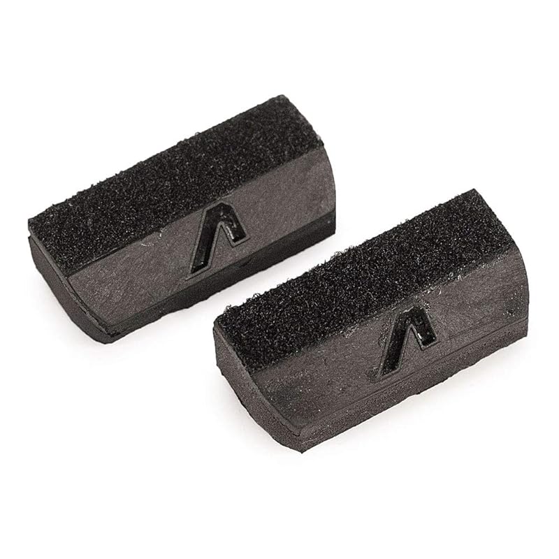 Gruv Gear FWG2-BLK-MD FretWedge Medium set of 2 For 7 string electric guitar/5 string bass
Gruv Gear FWG2-BLK-MD FretWedge Medium set of 2 For 7 string electric guitar/5 string bass