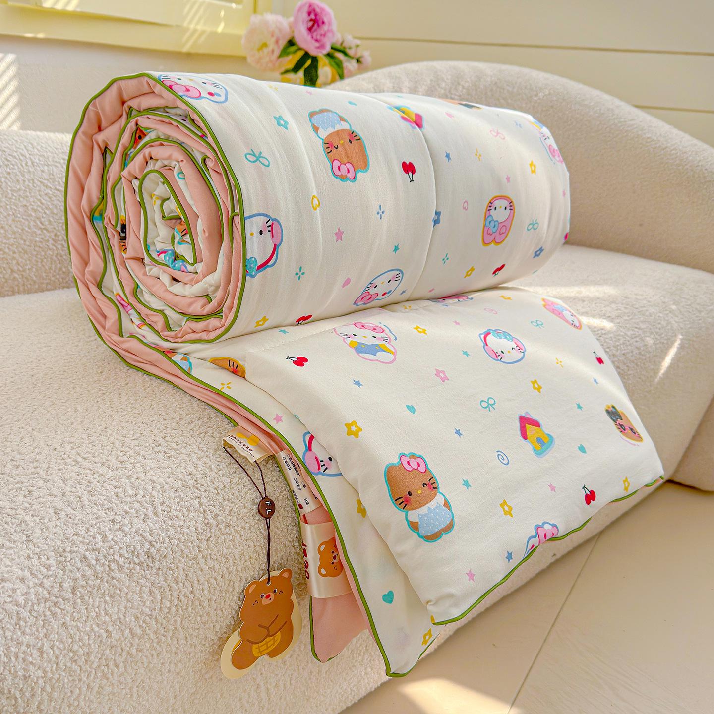 Washed Crinkled Gauze Summer Quilt - Skin-Friendly Cool Blanket for Air Conditioning 110x150cm (Random Pattern)
Washed Crinkled Gauze Summer Quilt - Skin-Friendly Cool Blanket for Air Conditioning 110x150cm (Random Pattern)