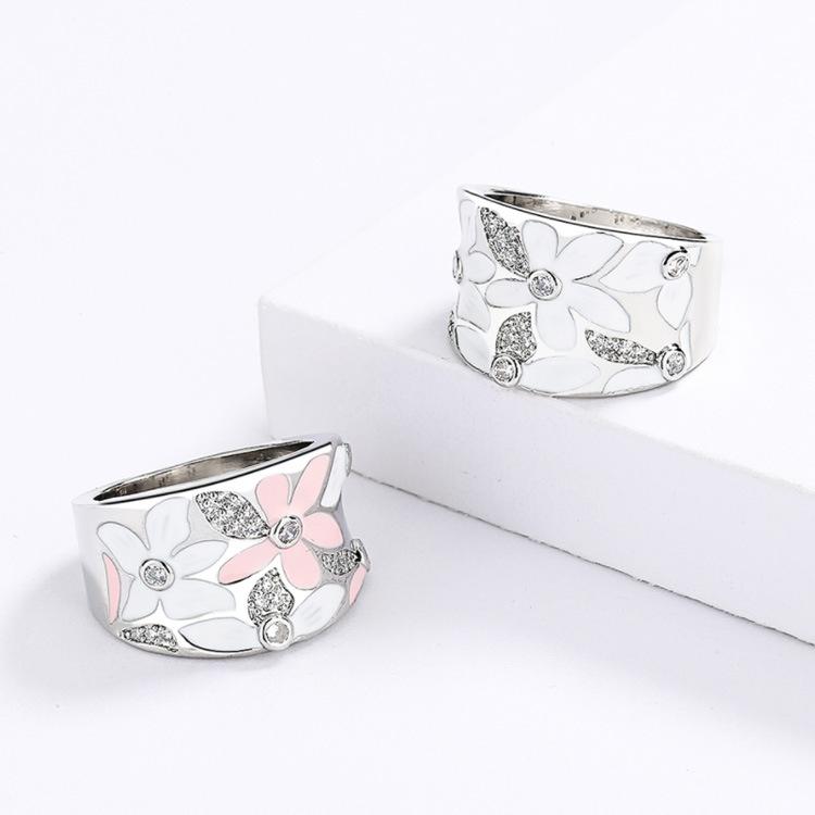 Elegant and Fresh Light Color Enamel Flowers with Micro set Zircon Dripping Glue for Women No. 9
Elegant and Fresh Light Color Enamel Flowers with Micro set Zircon Dripping Glue for Women No. 9