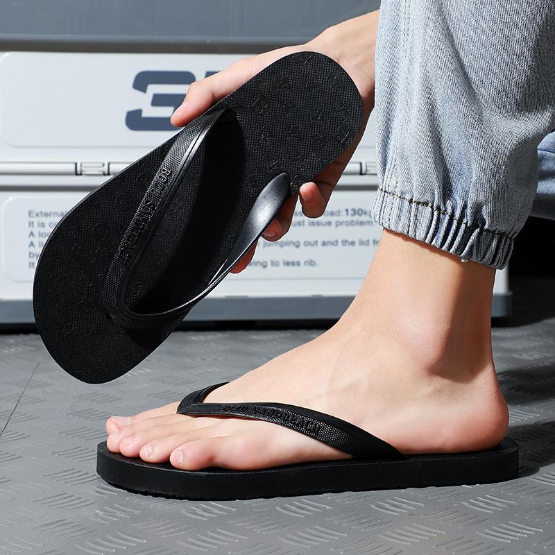 Flip-flops men s trendy outer wear summer non-slip and wear-resistant casual beach shoes pinch slippers men 40
Flip-flops men s trendy outer wear summer non-slip and wear-resistant casual beach shoes pinch slippers men 40