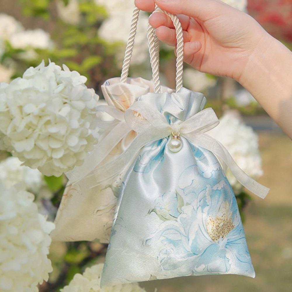 Floral Print Wedding Gift Bags Pearl Bowknot Decoration Tote Bag Fashion Top Hand Bag синій
Floral Print Wedding Gift Bags Pearl Bowknot Decoration Tote Bag Fashion Top Hand Bag синій