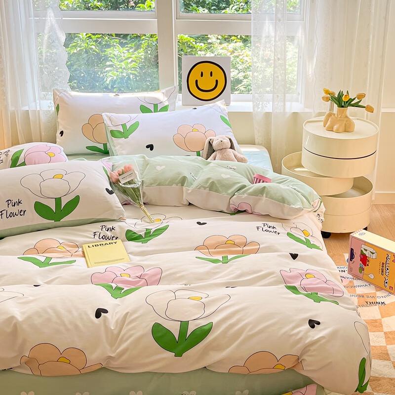 Lilang Pink Flower Cotton Bedding Set
Lilang Pink Flower Cotton Bedding Set
