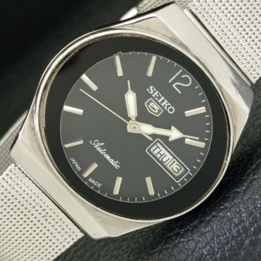 Б/У винтажные мужские часы SEIKO 5 AUTOMATIC 6309A из Японии с черным циферблатом a433639-2 R118-a433639
Б/У винтажные мужские часы SEIKO 5 AUTOMATIC 6309A из Японии с черным циферблатом a433639-2 R118-a433639
