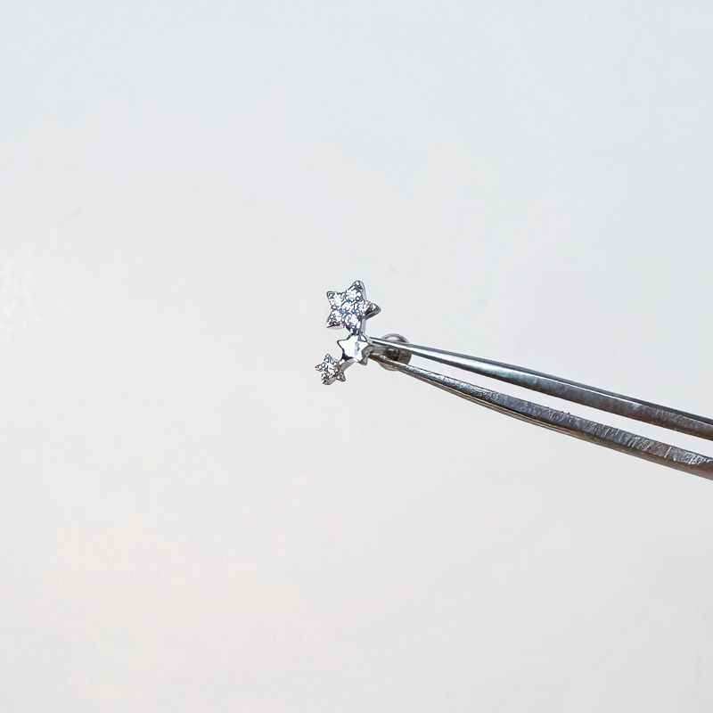 22 Ding Mu Star Ear Studs Fancy Ear Bone Stud Ear Ear Bone Pin Women s Earrings Five-Pointed Star Ear Hook Eardrops 4# Flash Drill Star Earrings
22 Ding Mu Star Ear Studs Fancy Ear Bone Stud Ear Ear Bone Pin Women s Earrings Five-Pointed Star Ear Hook Eardrops 4# Flash Drill Star Earrings