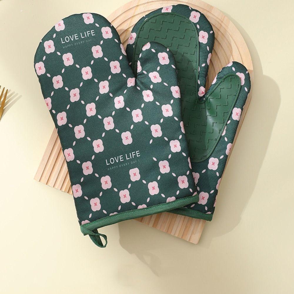 1 Pair Cotton Lining Oven Mitts Heat Resistant Baking Mitts Baking Tools Kitchens Gloves Cooking
1 Pair Cotton Lining Oven Mitts Heat Resistant Baking Mitts Baking Tools Kitchens Gloves Cooking