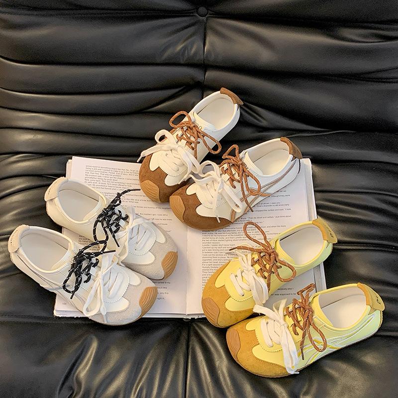 Ballet style retro mandarin duck sports and leisure thin-soled shoes 2025 spring new models 35 бежевий
Ballet style retro mandarin duck sports and leisure thin-soled shoes 2025 spring new models 35 бежевий