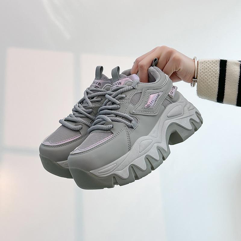 ins корейская версия кроссовок для пап на платформе 2025 весна новые уличные кроссовки для бега для студентов увеличивают высоту и досуг 1942 36 серый
ins корейская версия кроссовок для пап на платформе 2025 весна новые уличные кроссовки для бега для студентов увеличивают высоту и досуг 1942 36 серый