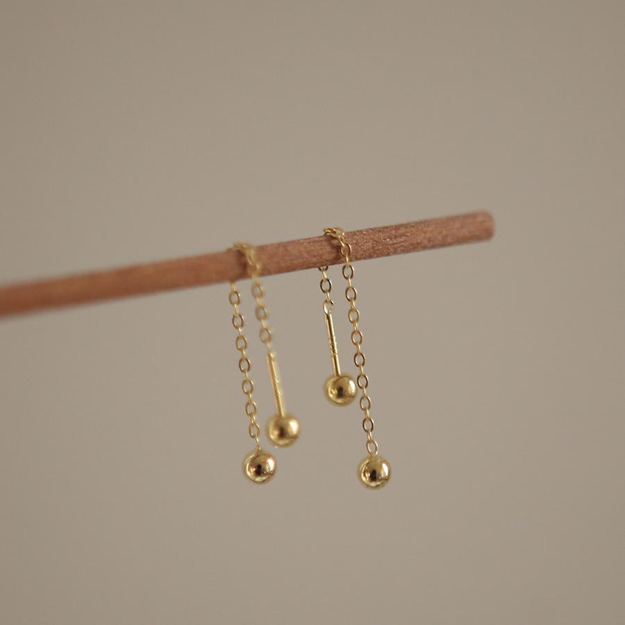 Round Gold-Plated S925 Sterling Silver Bead Earrings - Elegant and Versatile Thread Design for Women 925 Sterling Silver
Round Gold-Plated S925 Sterling Silver Bead Earrings - Elegant and Versatile Thread Design for Women 925 Sterling Silver