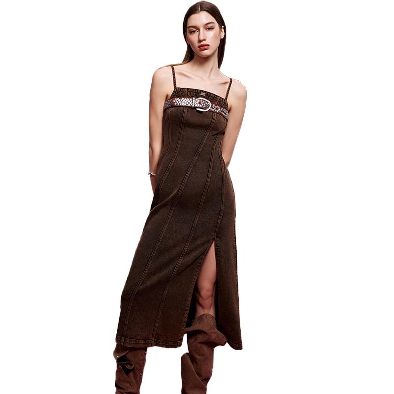 ONLY Women s 2024 Summer Strappy Square Neck Denim Midi Dress L
ONLY Women s 2024 Summer Strappy Square Neck Denim Midi Dress L