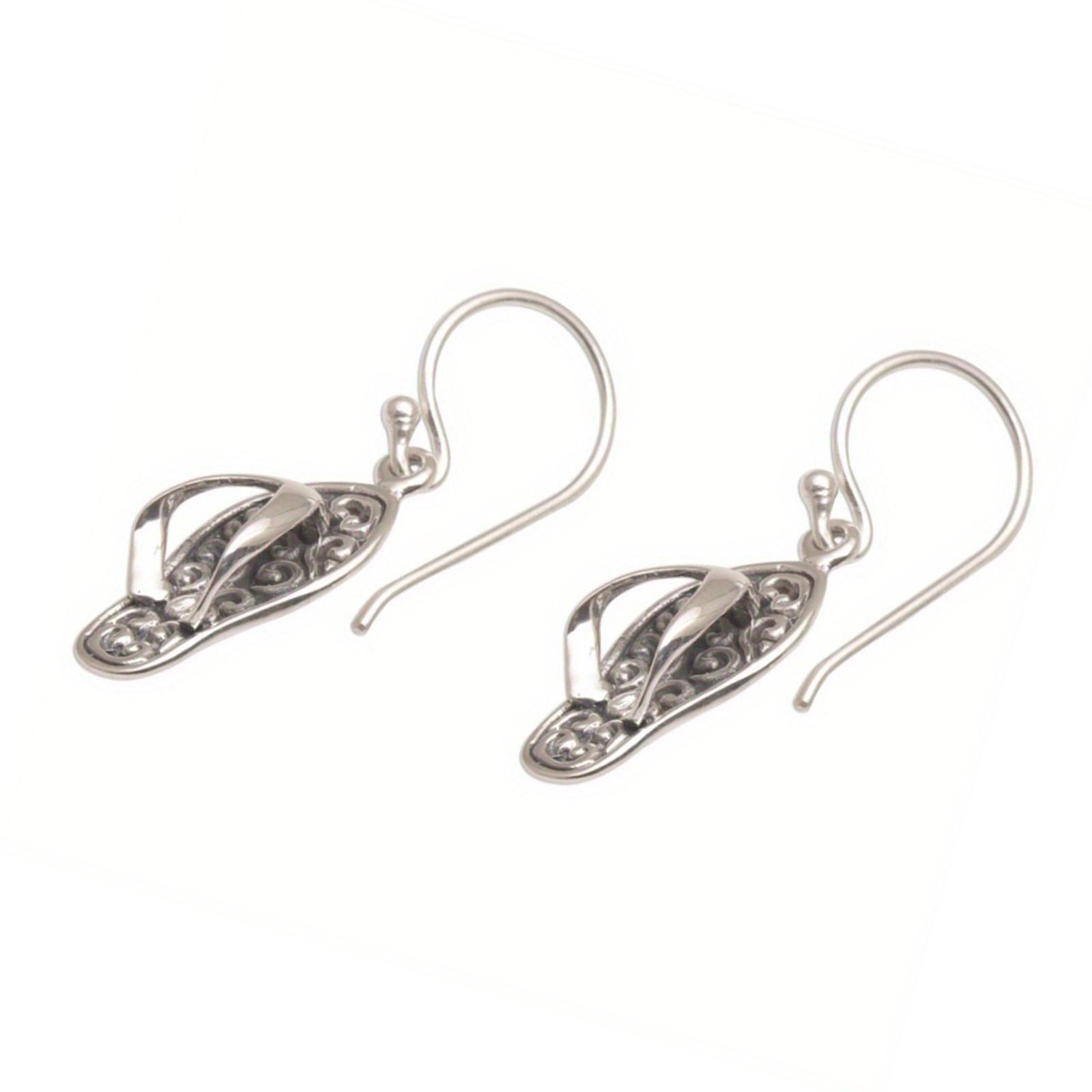 Fashionable Flip Flop Dangling Earrings Lightweight Alloy With Antique Detailing Comfortable Wear Jewelry For Daily Use 1
Fashionable Flip Flop Dangling Earrings Lightweight Alloy With Antique Detailing Comfortable Wear Jewelry For Daily Use 1
