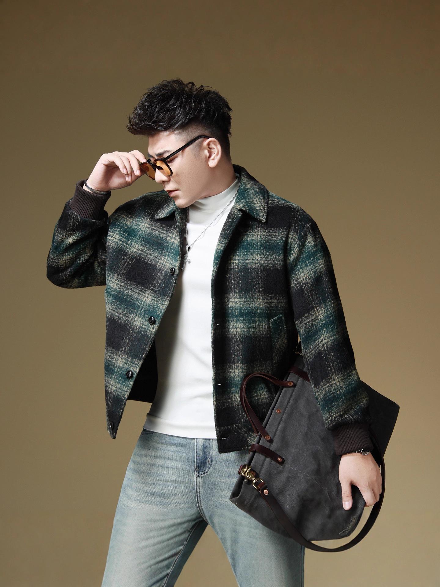 Men s Retro Woolen White Duck Down Jacket - Winter 2025, Thick Cold Protection (Item 5511) 3XL зелений колір плед
Men s Retro Woolen White Duck Down Jacket - Winter 2025, Thick Cold Protection (Item 5511) 3XL зелений колір плед