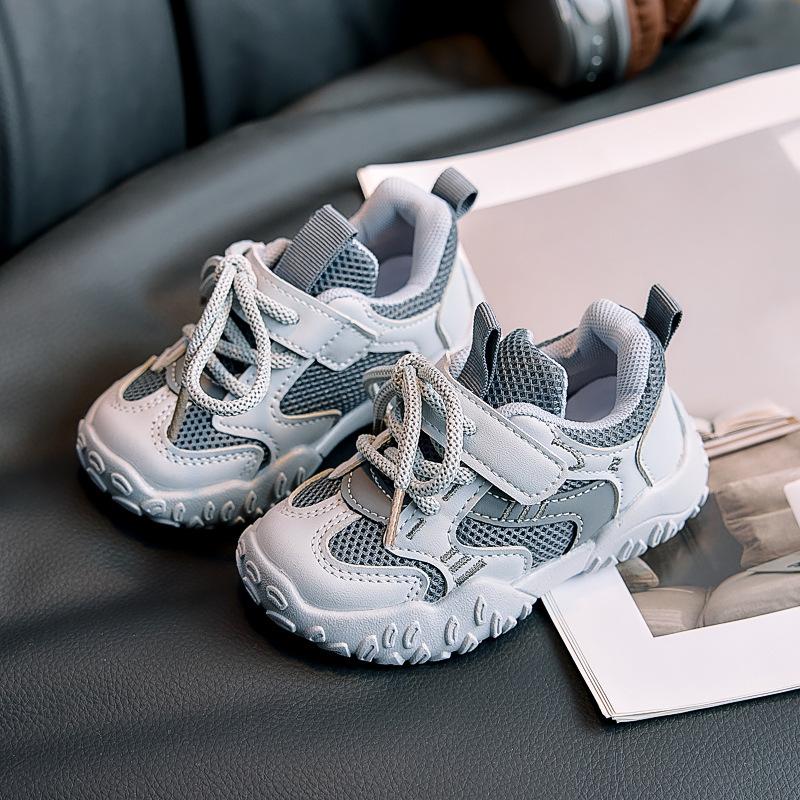 1-5 year old baby sports shoes boys and girls shoes mesh breathable 2025 autumn new soft-soled children s dad shoes 21-25 yards (5 pairs in one hand) сірий колір
1-5 year old baby sports shoes boys and girls shoes mesh breathable 2025 autumn new soft-soled children s dad shoes 21-25 yards (5 pairs in one hand) сірий колір